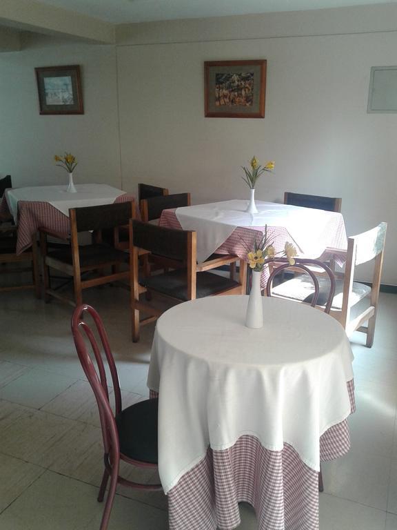 Hostal Americano Сантяго Екстериор снимка